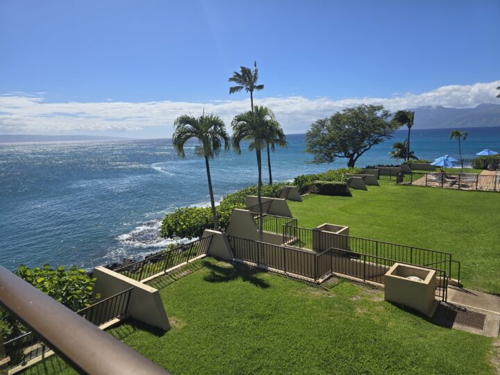 Napili Point grounds  - Ocean Front  units